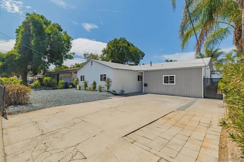 668 Van Houten Ave, El Cajon, CA — listing photo 1