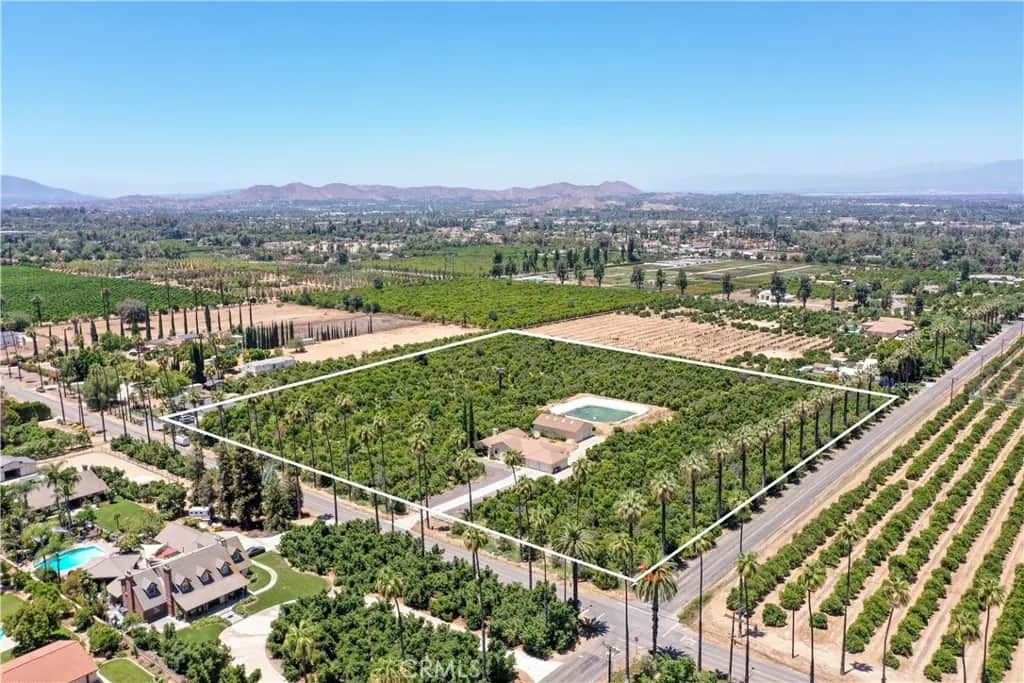 8715 Dufferin, Riverside, CA — listing photo 1