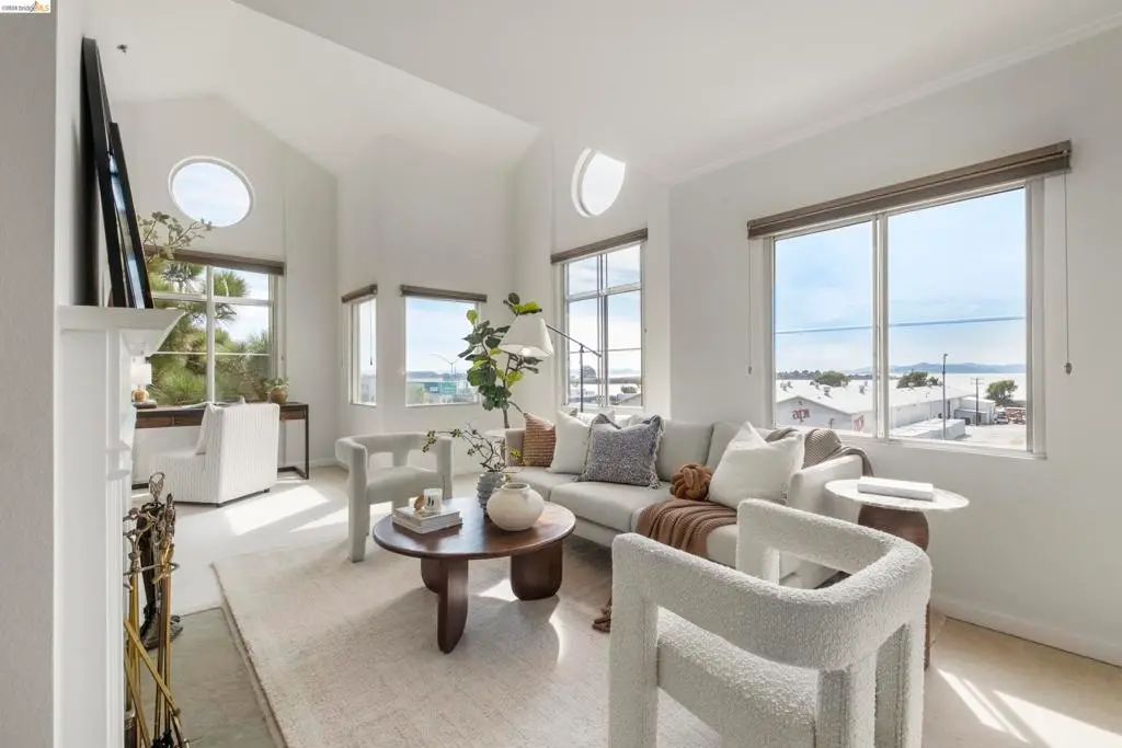 535 Pierce Street 1300, Albany, CA — listing photo 1