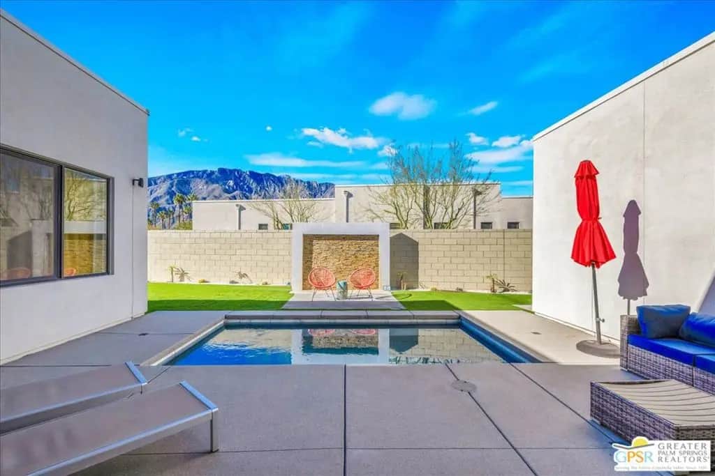 841 Fountain Drive, Palm Springs, CA — listing photo 1