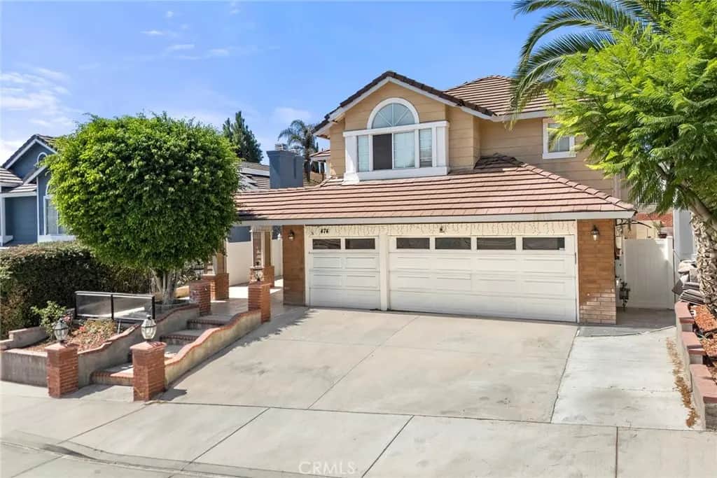 474 Bristol, Corona, CA — listing photo 1