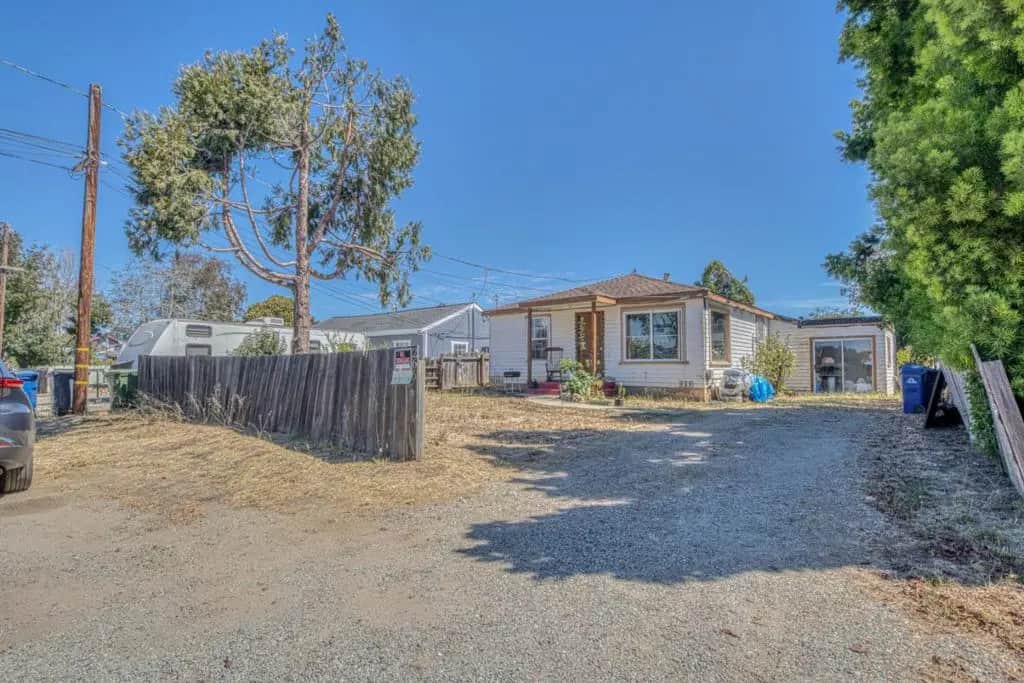 266 Manfre Road, Watsonville, CA — listing photo 1