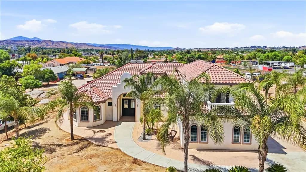 19373 Day St, Perris, CA — listing photo 1