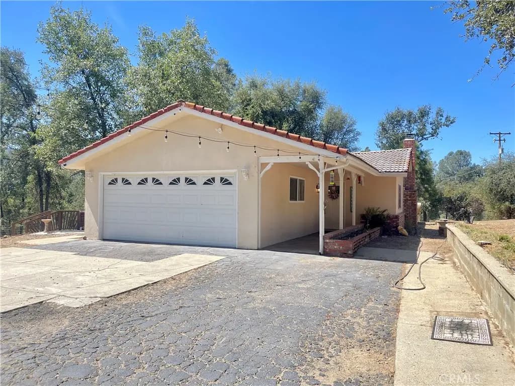 50060 Road 420, Coarsegold, CA — listing photo 1