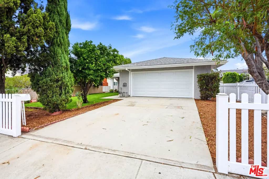 10818 Eldora Avenue, Los Angeles, CA — listing photo 1
