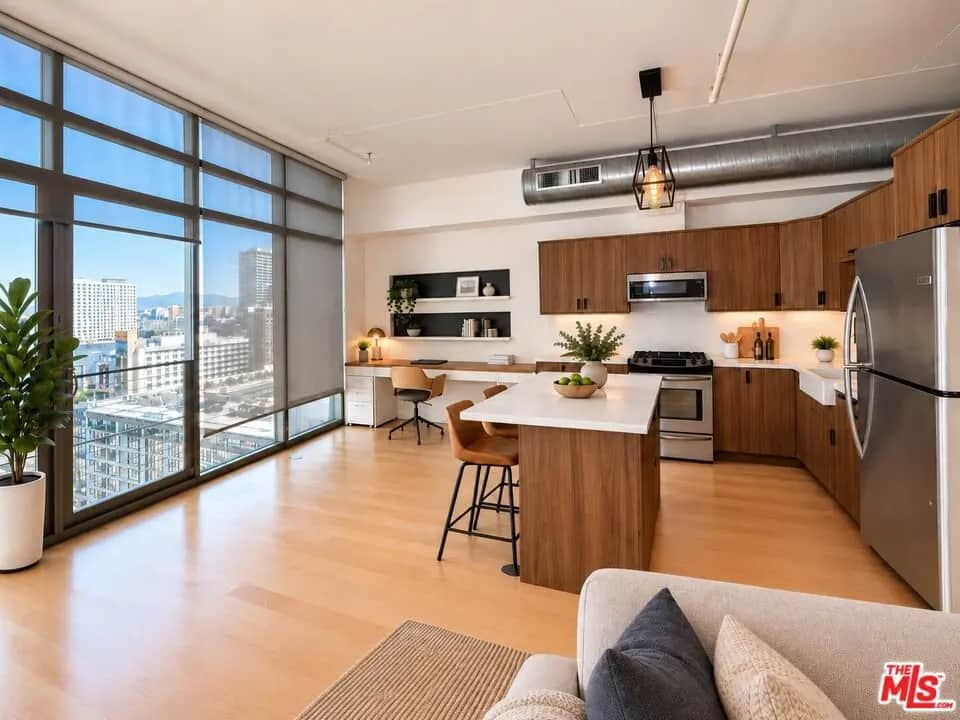 1100 S Hope Street 1510, Los Angeles, CA — listing photo 1