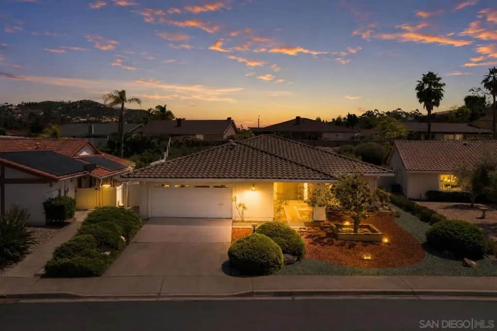 12621 Opimo Dr, San Diego, CA — listing photo 1