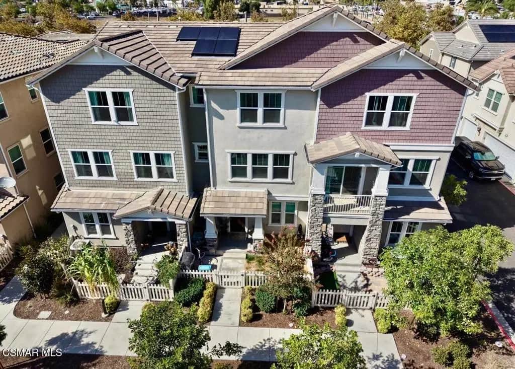 519 Coconut Lane, Fillmore, CA — listing photo 1