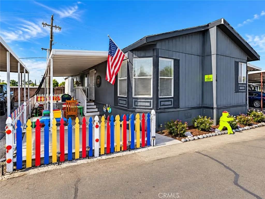 1907 Dairy Avenue 16, Corcoran, CA — listing photo 1