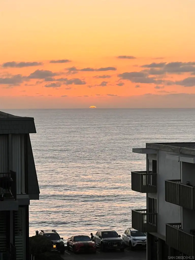 Homes Under 500k in Del Mar