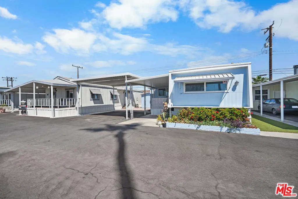 16601 Garfield Ave 116, Paramount, CA — listing photo 1