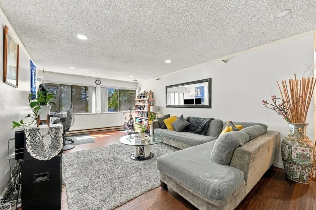 240 N Bayshore Boulevard 307, San Mateo, CA — listing photo 1