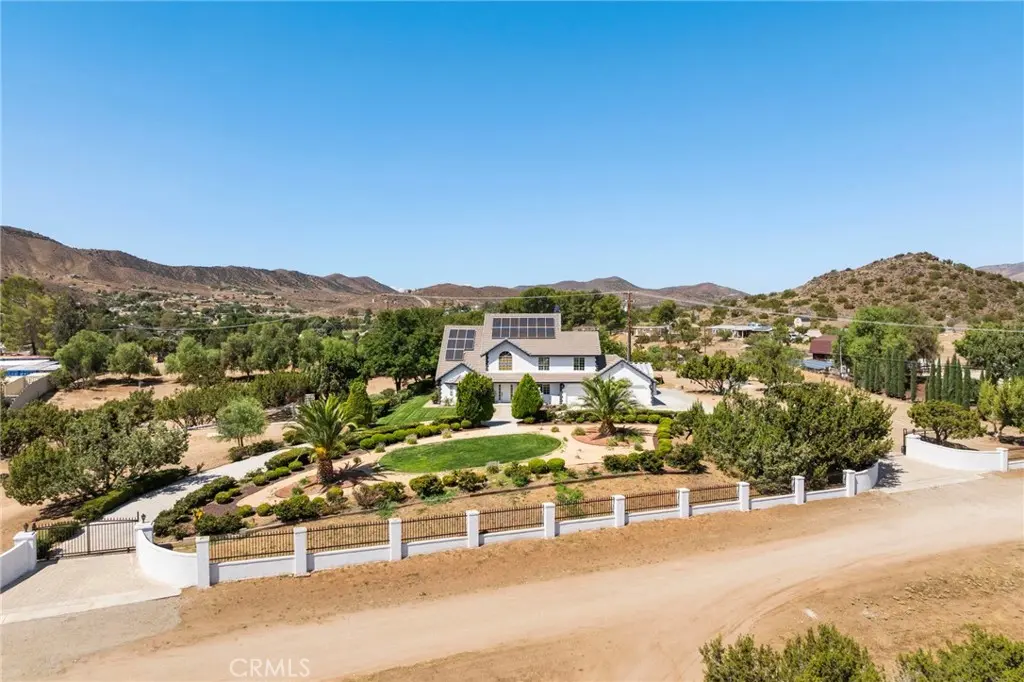 32223 Falcongate Avenue, Acton, CA — listing photo 1