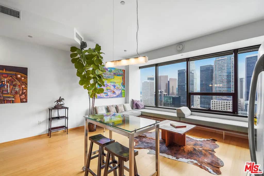 1100 Wilshire Boulevard 2610, Los Angeles, CA — listing photo 1