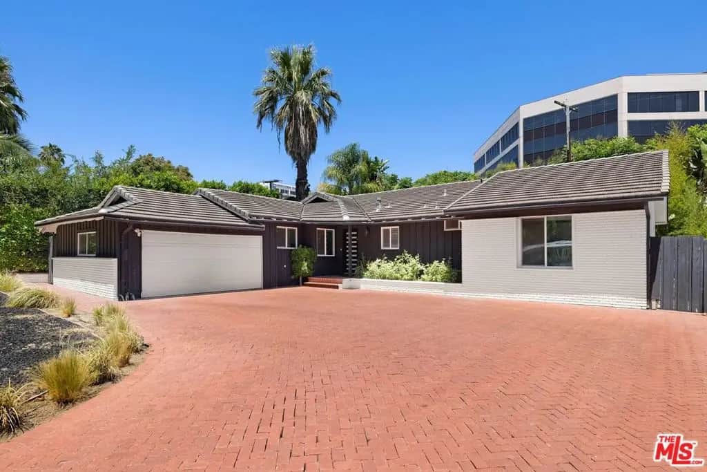 16141 Dickens Street, Encino, CA — listing photo 1