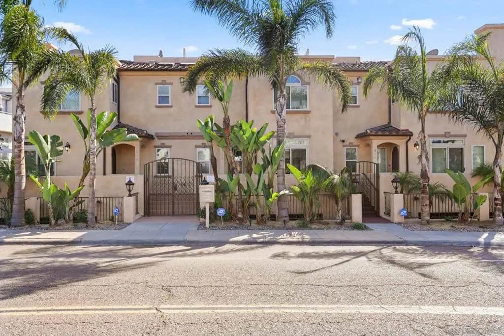1311 15 Pacific Beach Dr, San Diego, CA — listing photo 1