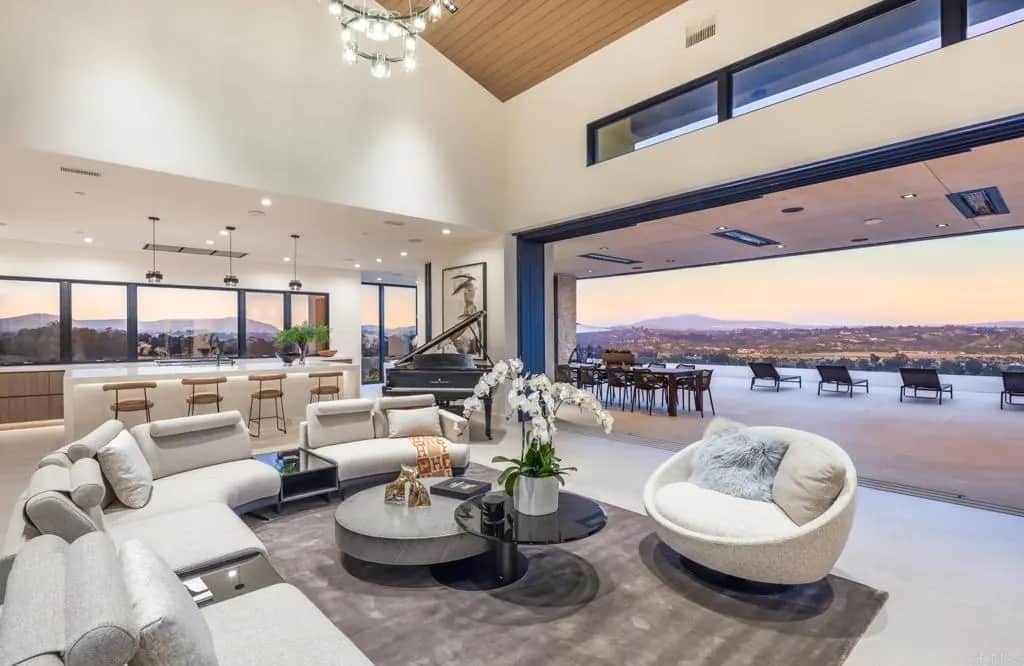 15575 Las Planideras, Rancho Santa Fe, CA — listing photo 1