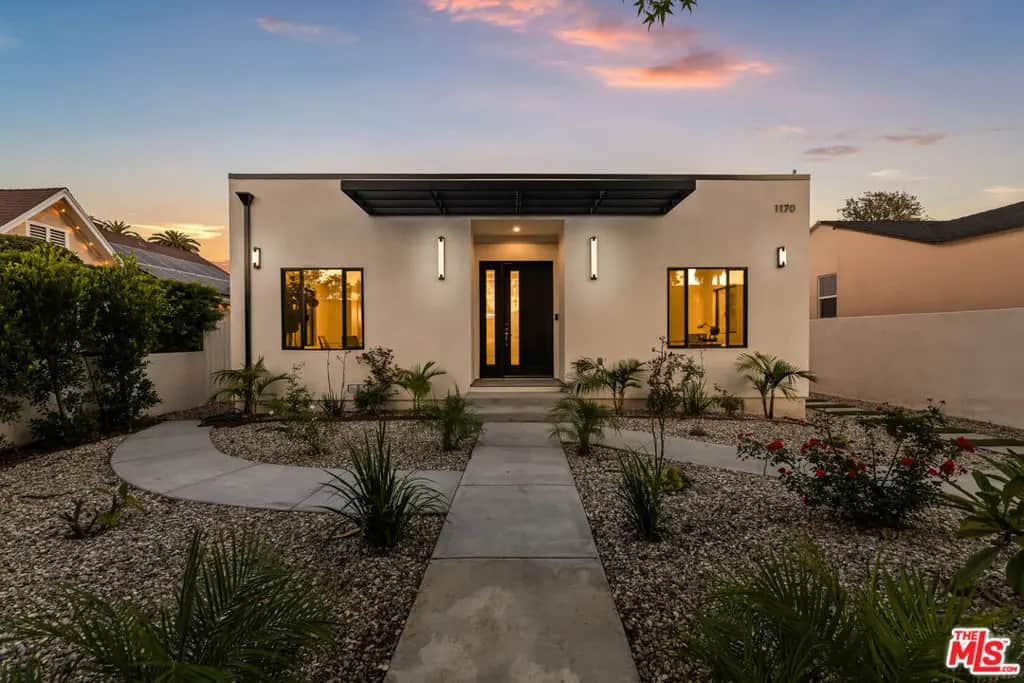 1170 S Lucerne Boulevard, Los Angeles, CA — listing photo 1