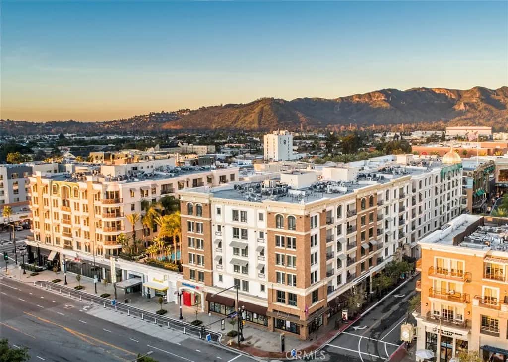 268 Caruso Avenue, Glendale, CA — listing photo 1