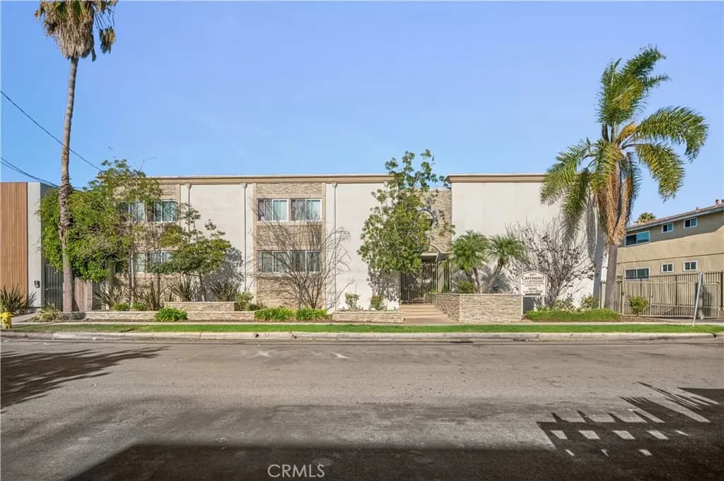 20917 Amie Avenue 11, Torrance, CA — listing photo 1