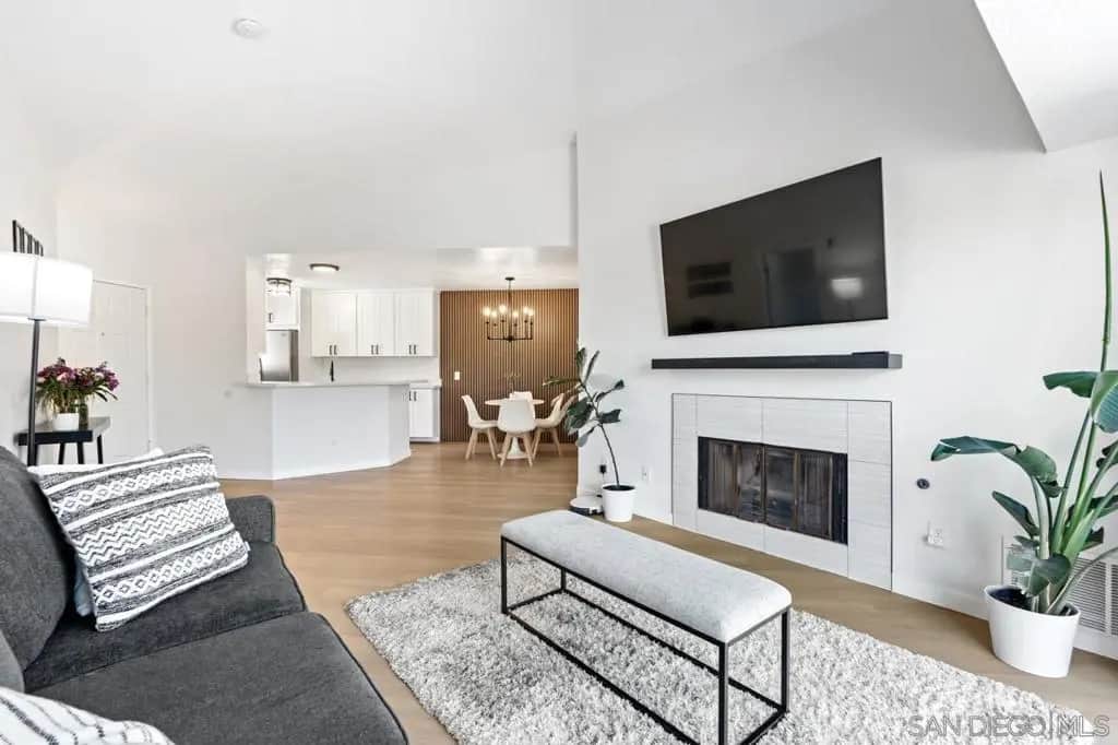 7048 Camino Degrazia 237, San Diego, CA — listing photo 1