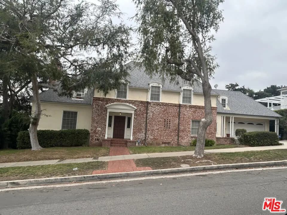 5975 S Citrus Avenue, Los Angeles, CA — listing photo 1