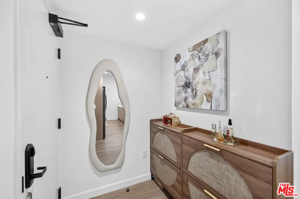 321 S Oxford Avenue 603, Los Angeles, CA — listing photo 1