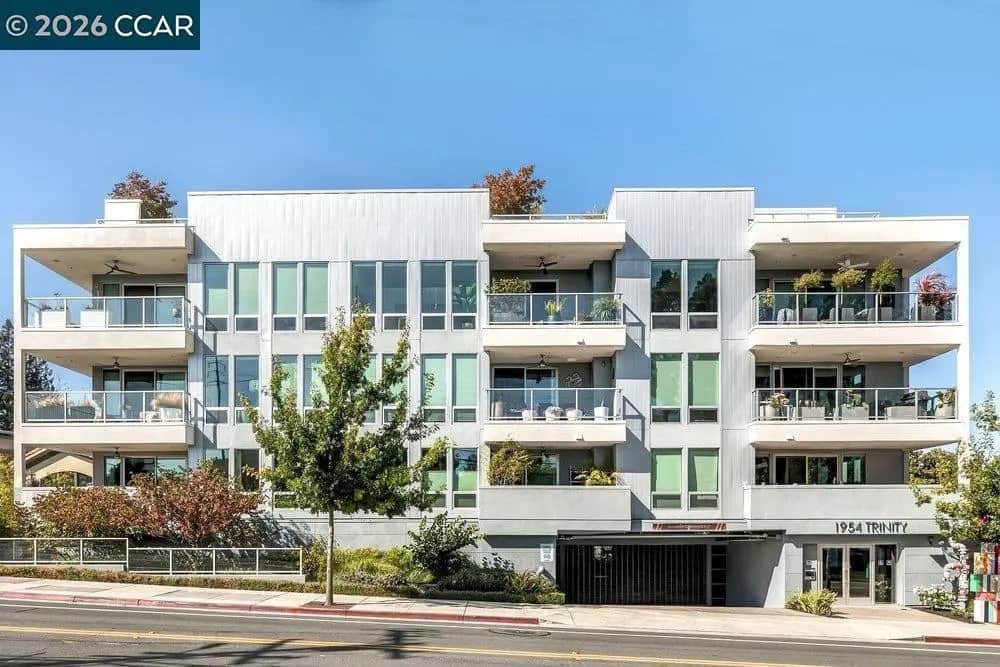 1954 Trinity Ave 302, Walnut Creek, CA — listing photo 1