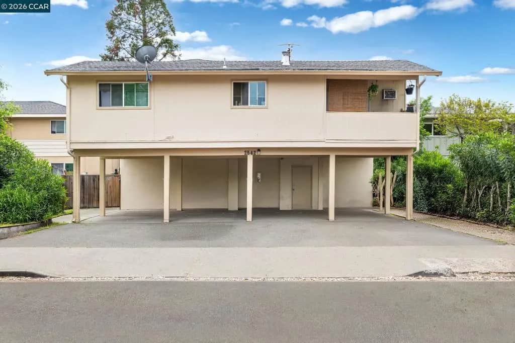 2542 Camara Cir, Concord, CA — listing photo 1