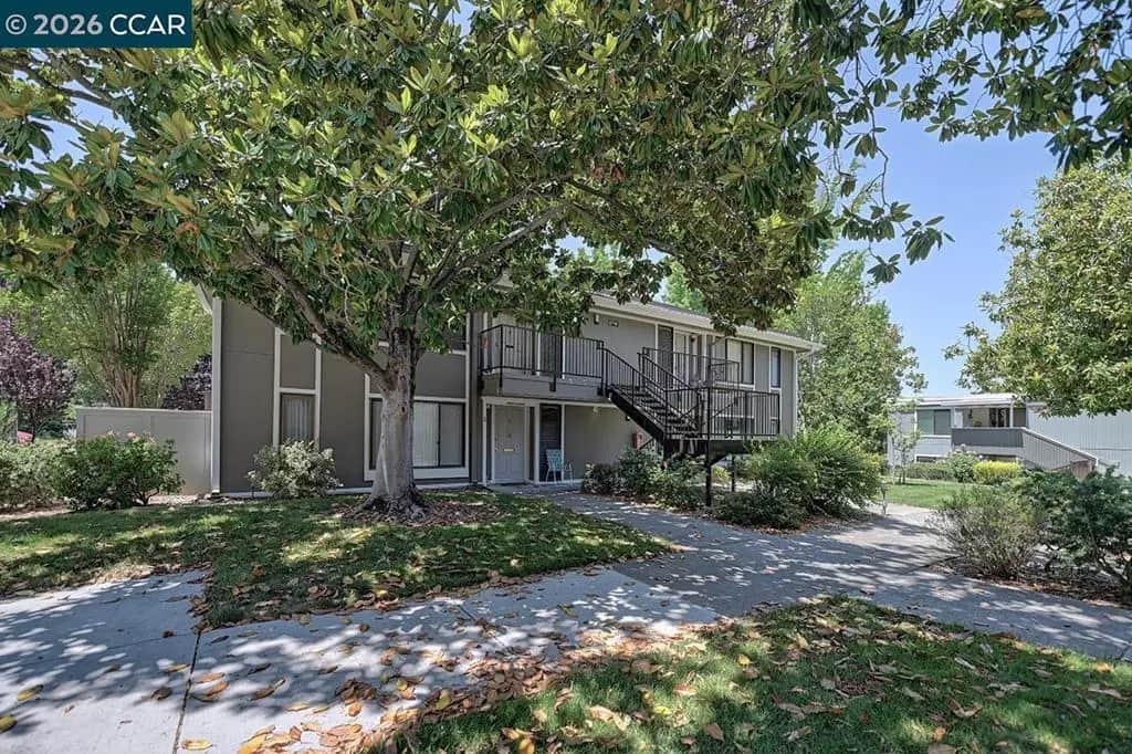 2716 Tice Creek 1, Walnut Creek, CA — listing photo 1