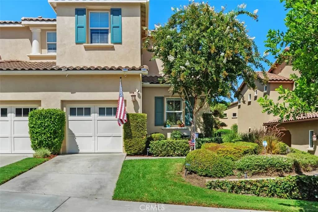 8738 Cuyamaca, Corona, CA — listing photo 1