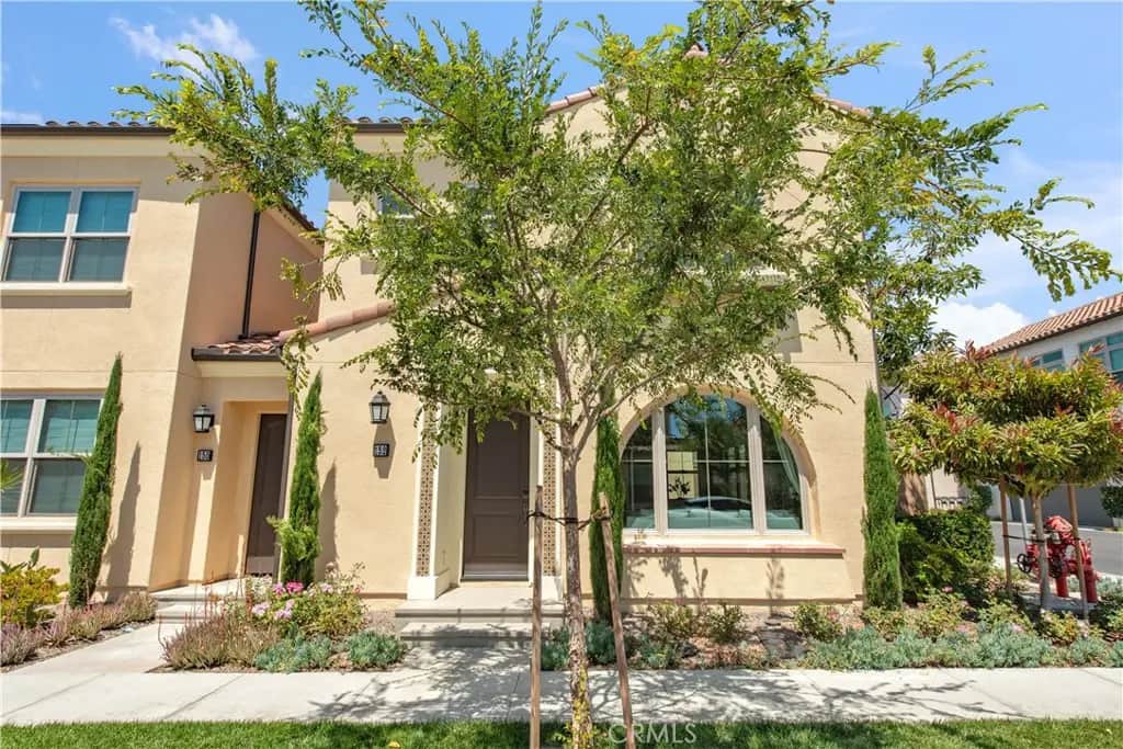 152 Sunnyside, Irvine, CA — listing photo 1