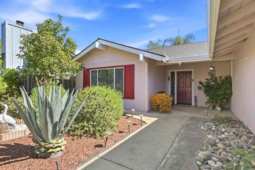 8568 Silvia Street, Gilroy, CA — listing photo 1