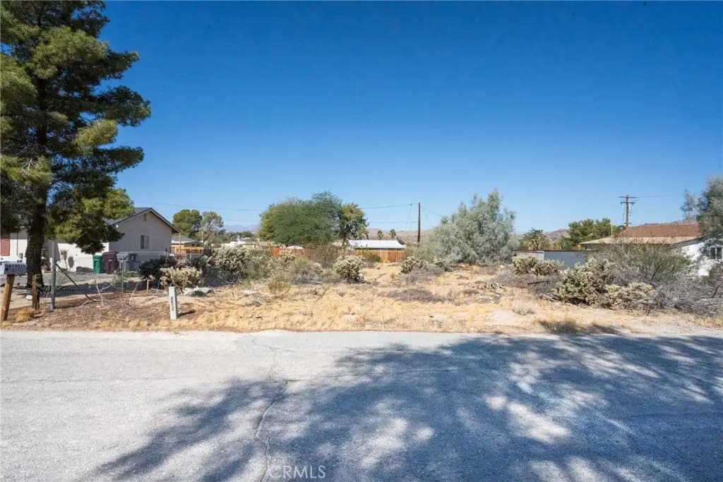 61944 Grand View, Joshua Tree, CA — listing photo 1