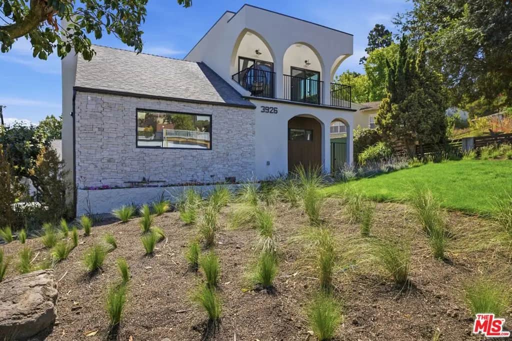 3926 S Ridgeley Drive, Los Angeles, CA — listing photo 1
