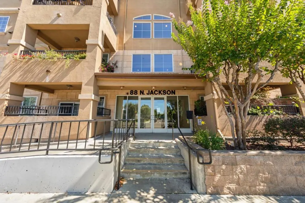 88 N Jackson Avenue 114, San Jose, CA — listing photo 1