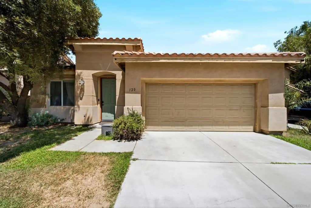 120 Estancia Way, Hemet, CA — listing photo 1