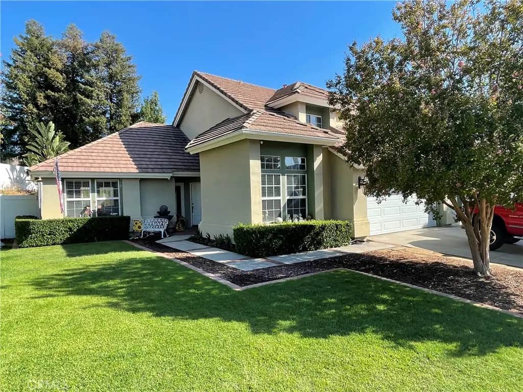 7131 Amberwood, Highland, CA — listing photo 1
