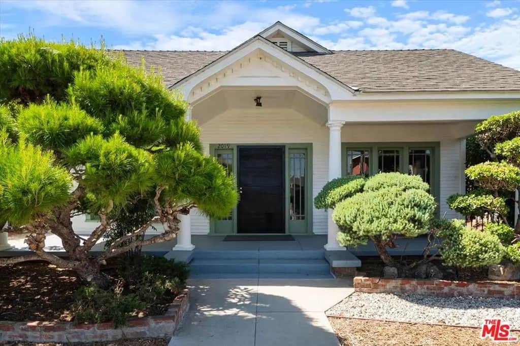 2019 West Boulevard, Los Angeles, CA — listing photo 1