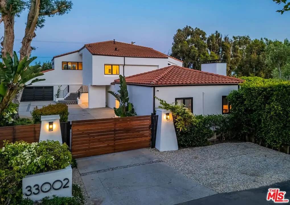 33002 Pacific Coast Highway, Malibu, CA — listing photo 1