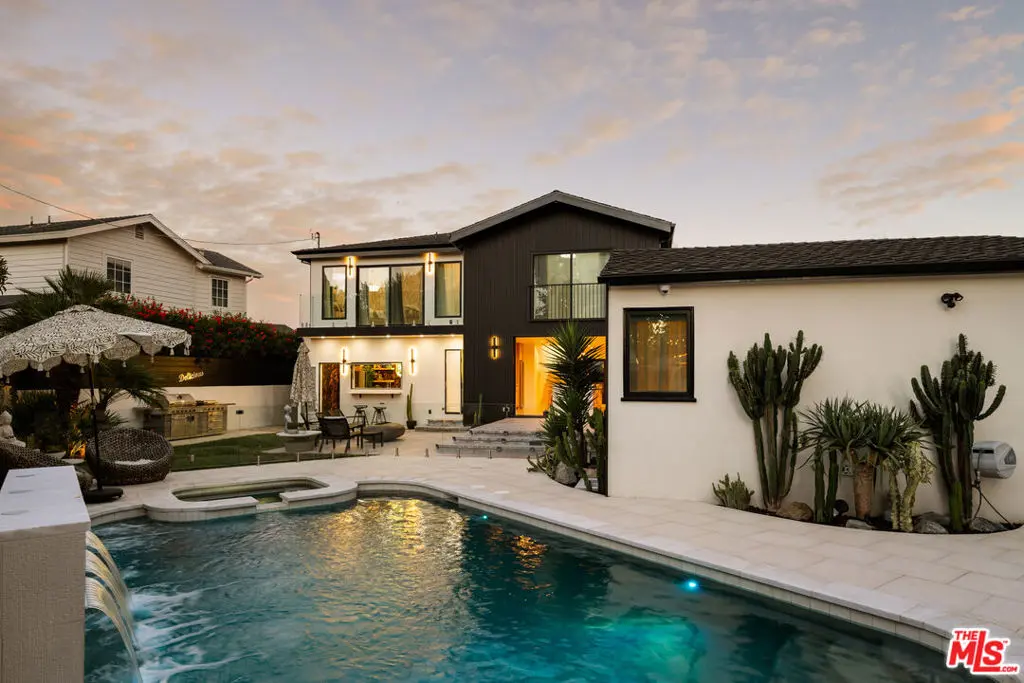 7832 Henefer Avenue, Los Angeles, CA — listing photo 1