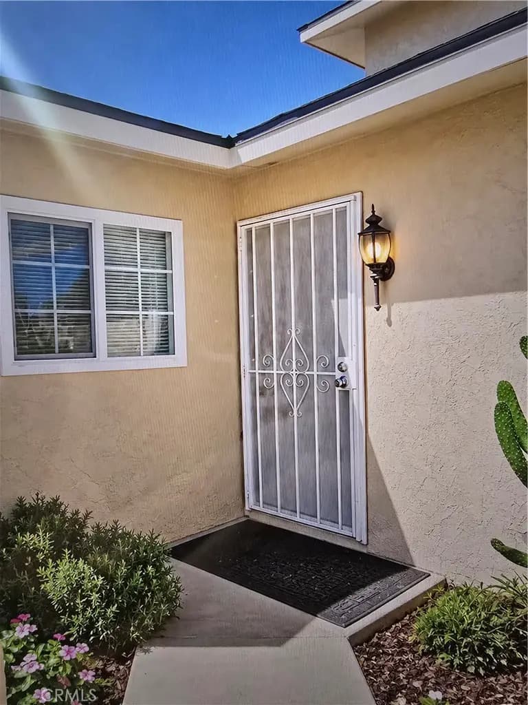 3700 Mountain 6F, San Bernardino, CA — listing photo 1