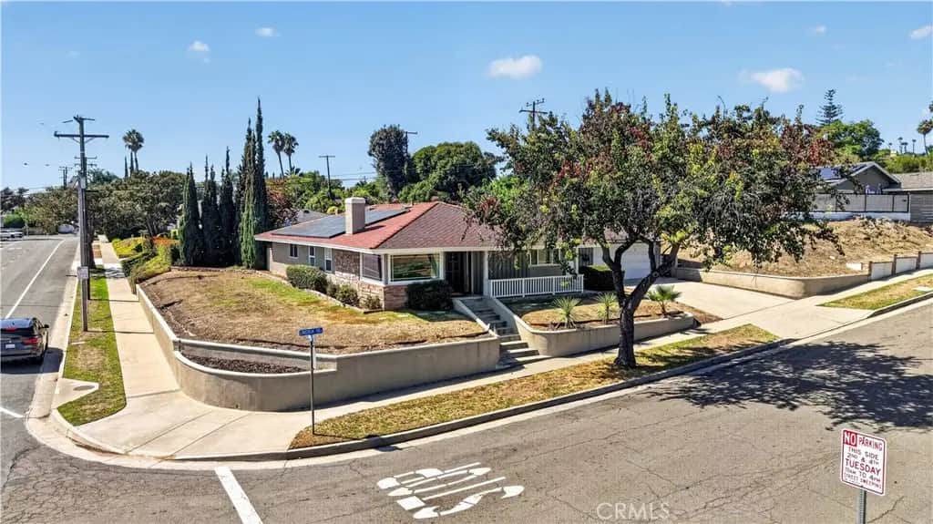 1201 N Lincoln Avenue, Fullerton, CA — listing photo 1