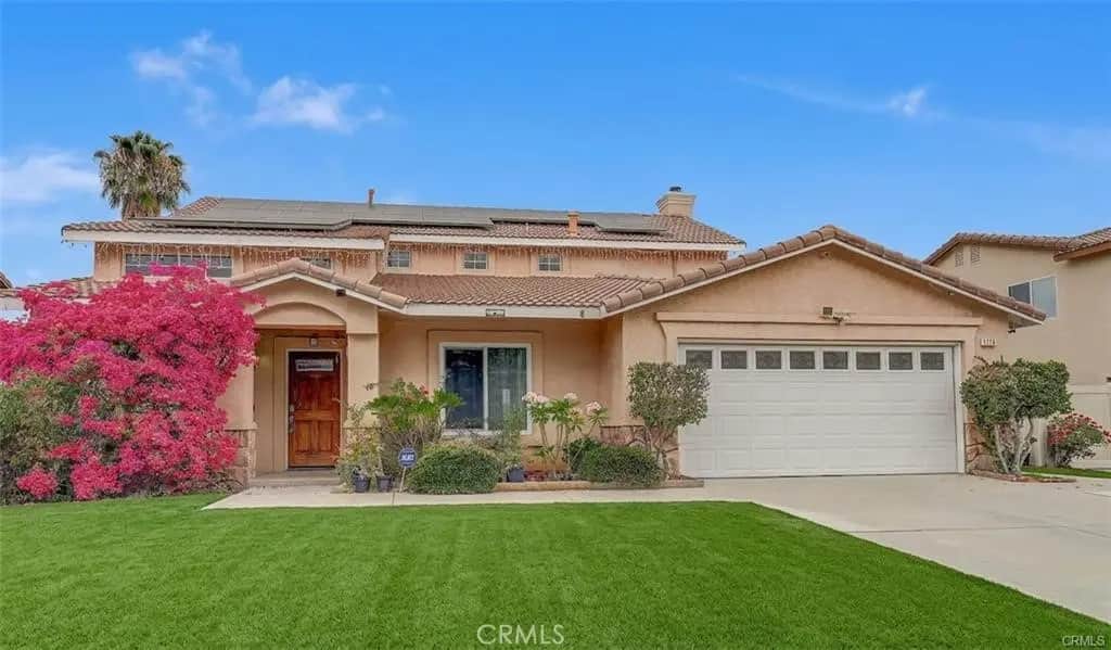1113 Pampas Circle, Corona, CA — listing photo 1