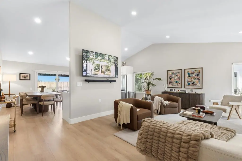 13072 Trigger St, San Diego, CA — listing photo 1