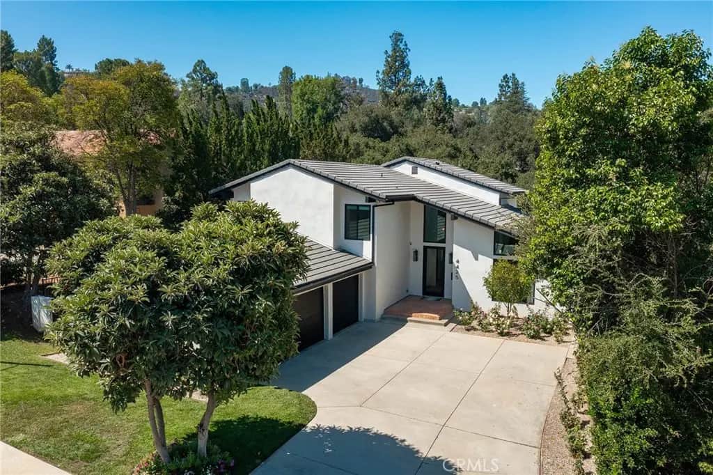 4425 Park Alisal, Calabasas, CA — listing photo 1