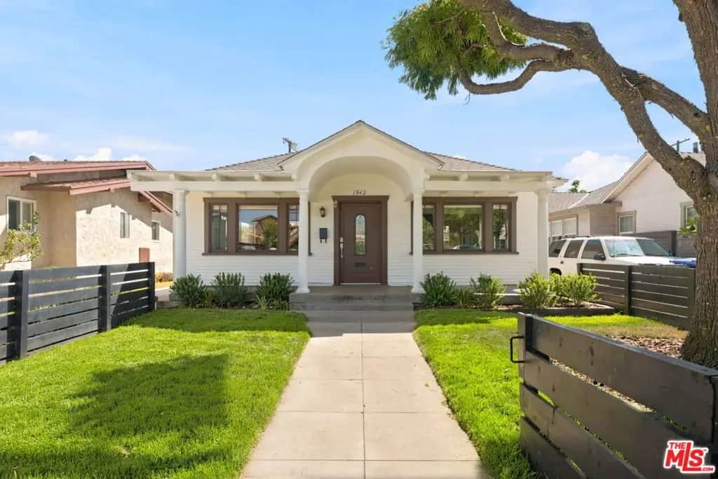 1842 W 42nd Street, Los Angeles, CA — listing photo 1