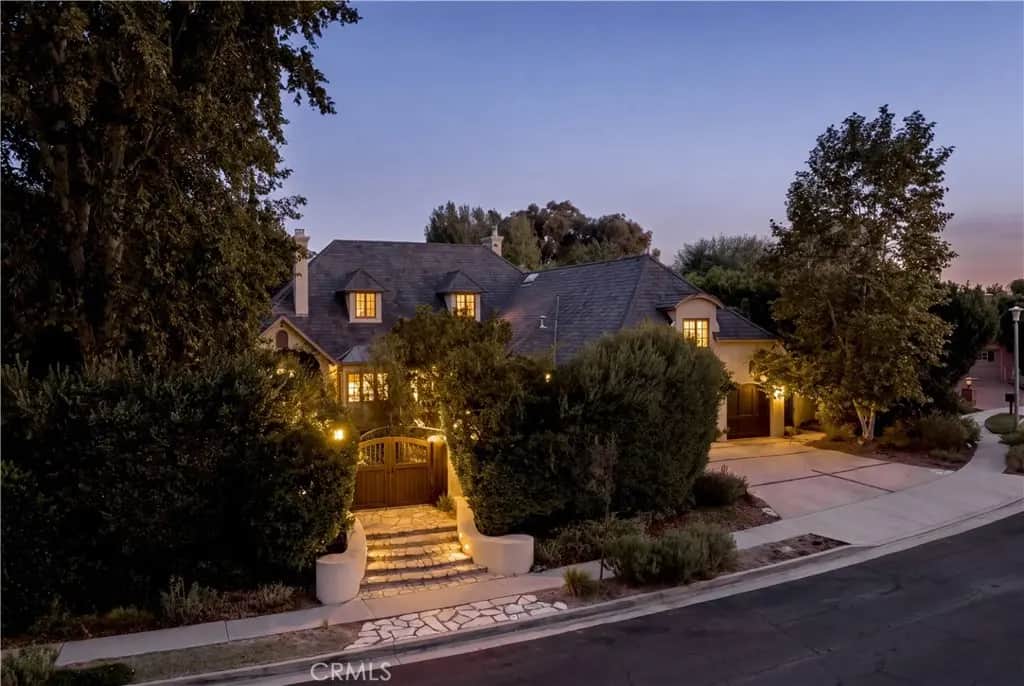 4155 Green Meadow Court, Encino, CA — listing photo 1