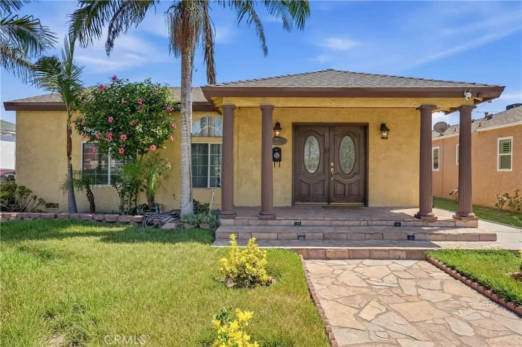 10962 Elm Avenue, Lynwood, CA — listing photo 1