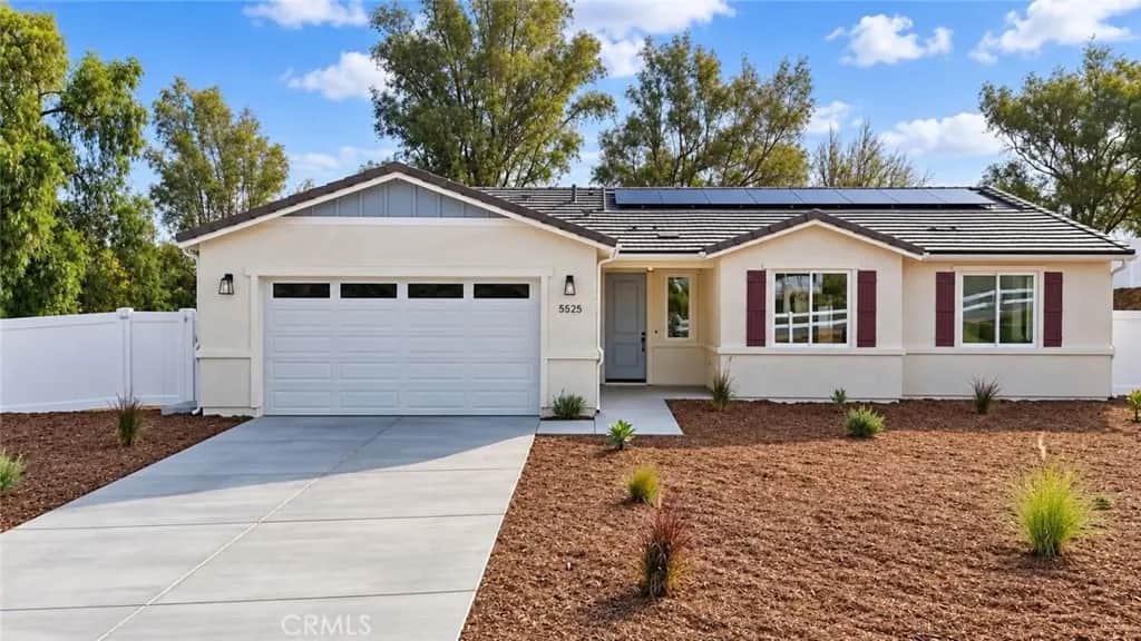 5525 Norwood Avenue, Riverside, CA — listing photo 1